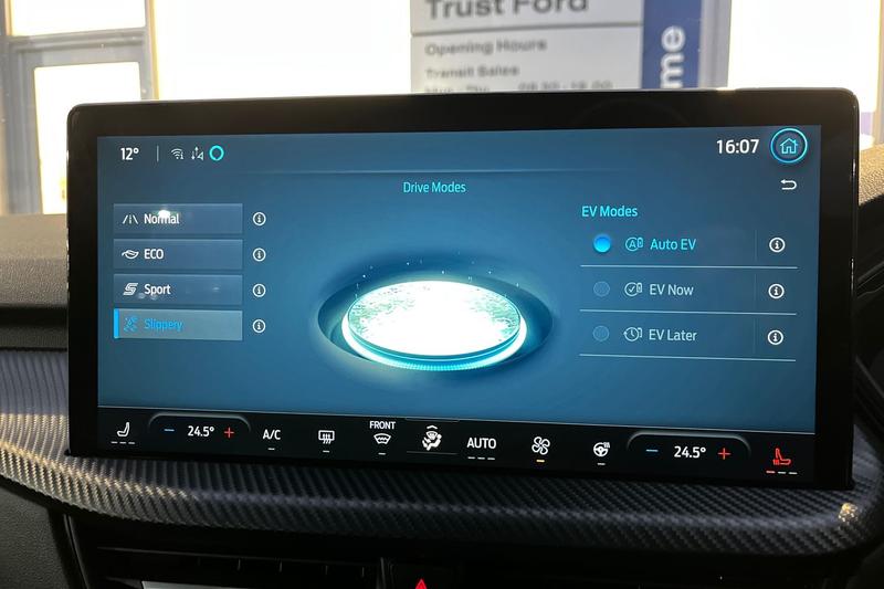 Used Ford Kuga 2025 for sale - 77211011: Photo 29