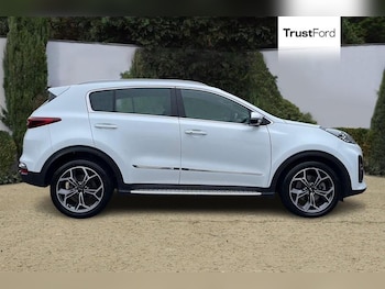 Used Kia Sportage 2020 for sale - 76355575: Photo