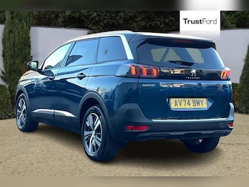 Used Peugeot 5008 2024 for sale - 77442010: Photo