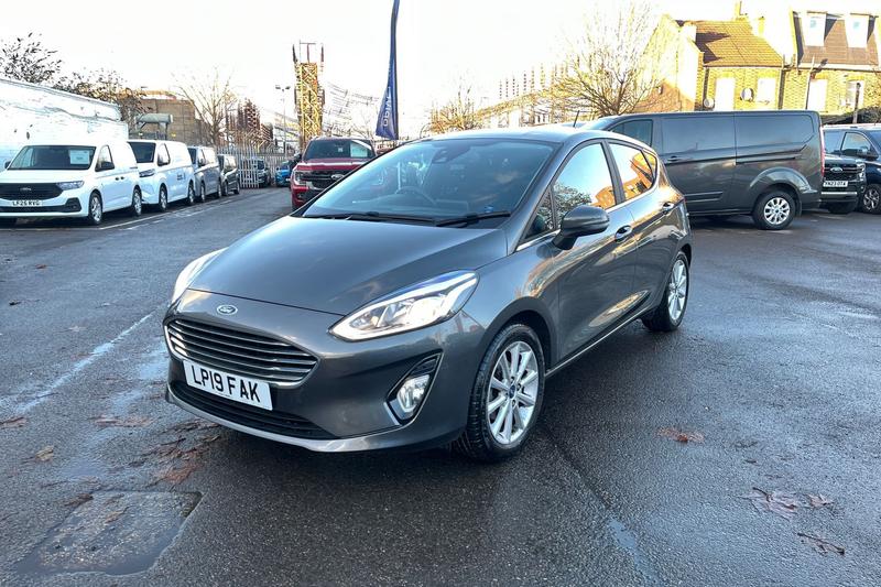 Used Ford Fiesta 2019 for sale - 76791475: Photo 32