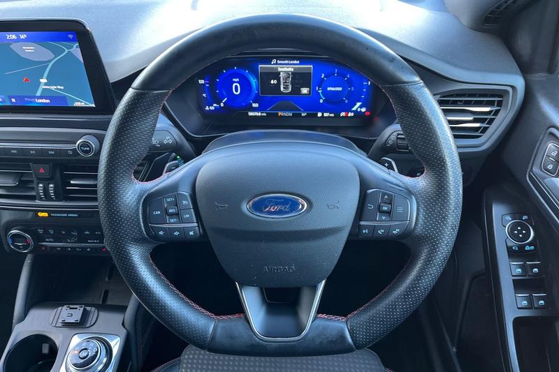 Used Ford Focus 2021 for sale - 76576729: Photo 12