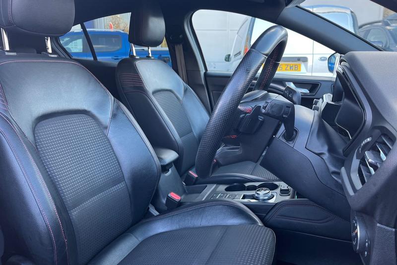 Used Ford Focus 2021 for sale - 76576729: Photo 17