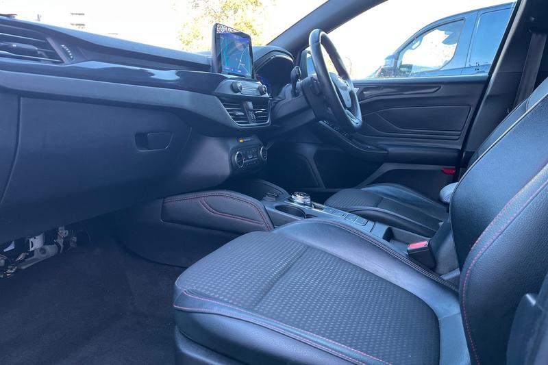 Used Ford Focus 2021 for sale - 76576729: Photo 18