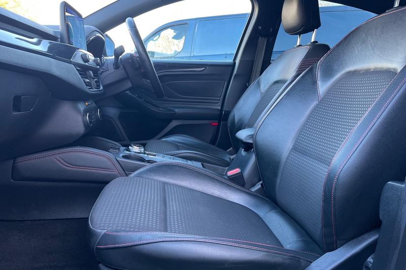 Used Ford Focus 2021 for sale - 76576729: Photo 19