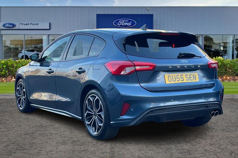 Used Ford Focus 2021 for sale - 76576729: Photo 2