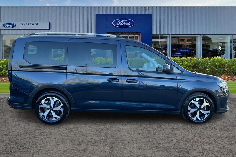 Used Ford Tourneo Connect 2023 for sale - 78158182: Photo 3