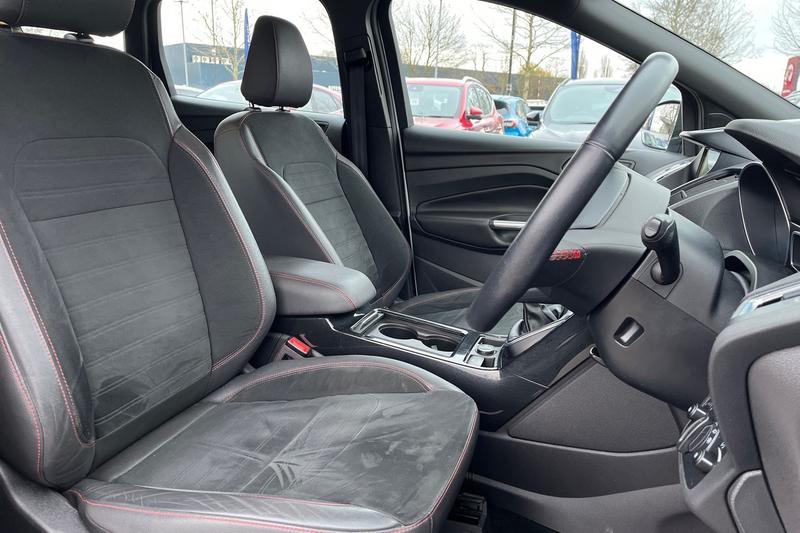 Used Ford Kuga 2018 for sale - 77910296: Photo 17