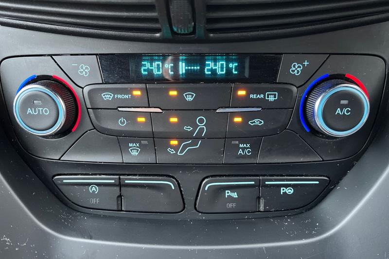 Used Ford Kuga 2018 for sale - 77910296: Photo 29