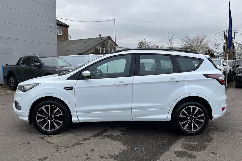 Used Ford Kuga 2018 for sale - 77910296: Photo 32