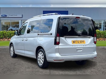 Used Ford Tourneo Connect 2022 for sale - 75655780: Photo