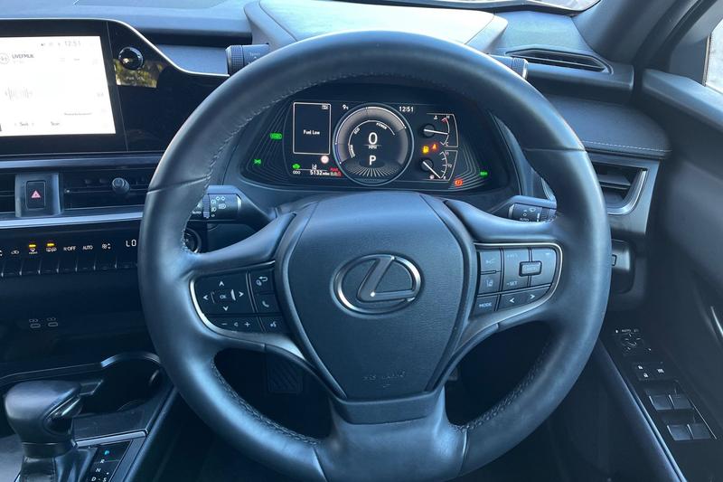 Used Lexus UX 2023 for sale - 76382021: Photo 12