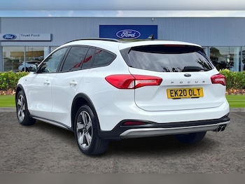 Used Ford Focus 2020 for sale - 76046484: Photo 2