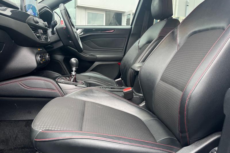 Used Ford Focus 2021 for sale - 76862383: Photo 19