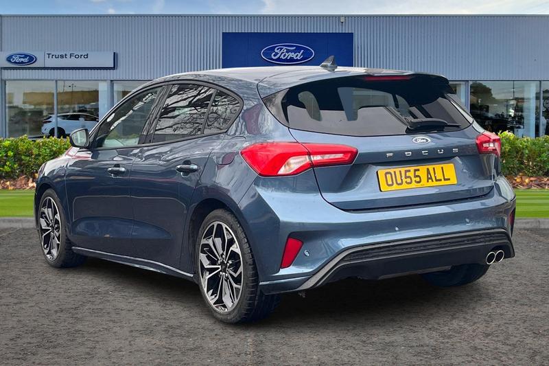 Used Ford Focus 2021 for sale - 76862383: Photo 2