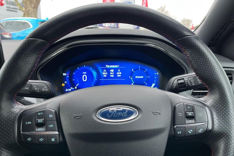 Used Ford Focus 2021 for sale - 76862383: Photo 23