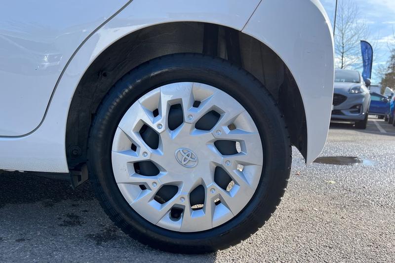 Used Toyota AYGO 2021 for sale - 77915624: Photo 8