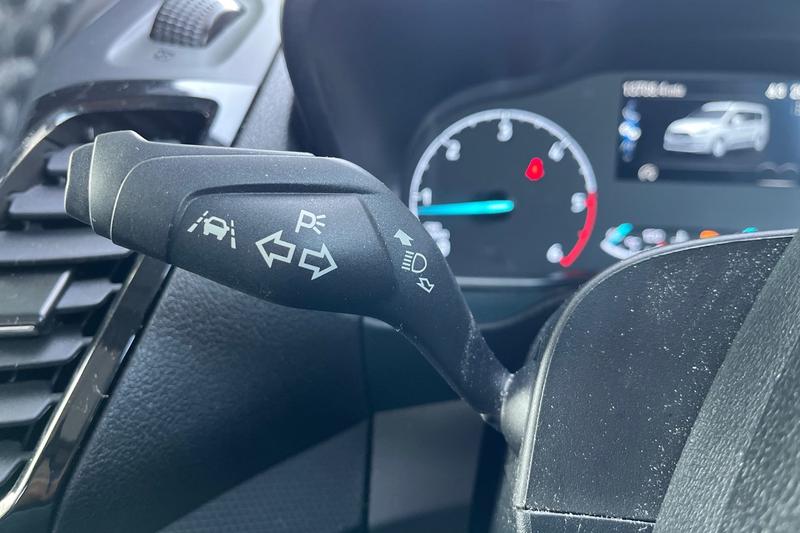 Used Ford Tourneo Connect 2022 for sale - 76545303: Photo 14