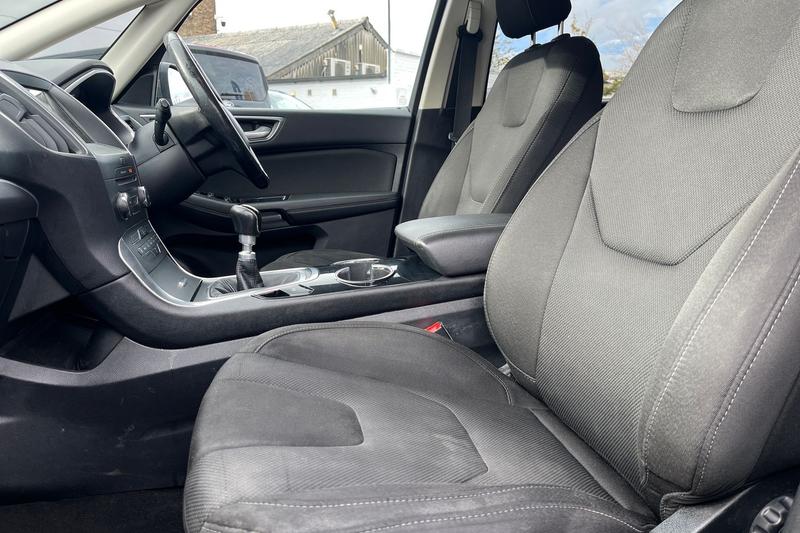 Used Ford S-Max 2018 for sale - 76445343: Photo 19