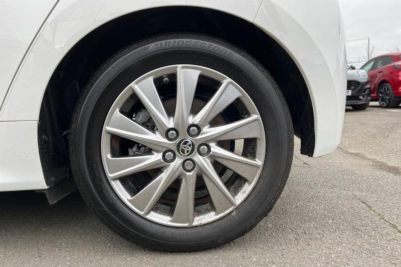 Used Toyota Yaris 2023 for sale - 77592829: Photo 8