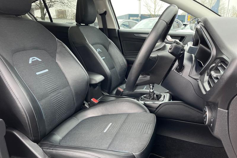 Used Ford Focus 2021 for sale - 77407014: Photo 17