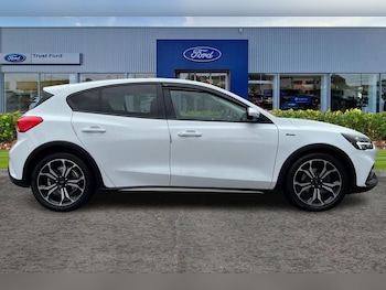 Used Ford Focus 2021 for sale - 77407014: Photo