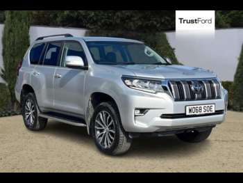 2019 - 2.8L D-4D Icon 5dr Automatic 7 Seats Automatic