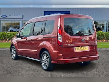 Used Ford Tourneo Connect 2022 for sale - 76862351: Photo