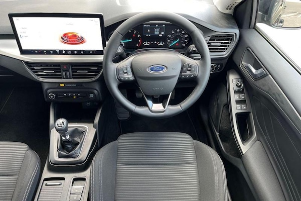 Used Ford Focus 2023 for sale - 76196587: Photo 11