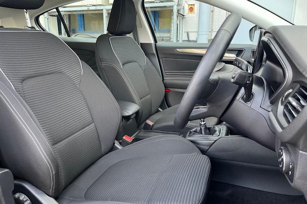 Used Ford Focus 2023 for sale - 76196587: Photo 17