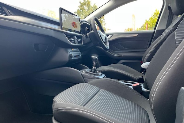 Used Ford Focus 2023 for sale - 76196587: Photo 18