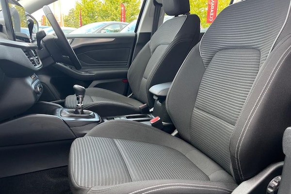 Used Ford Focus 2023 for sale - 76196587: Photo 19