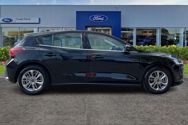 Used Ford Focus 2023 for sale - 76196587: Photo 3