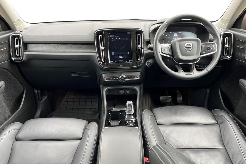 Used Volvo XC40 2023 for sale - 76114624: Photo 10