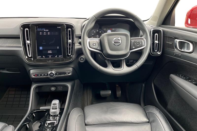 Used Volvo XC40 2023 for sale - 76114624: Photo 11