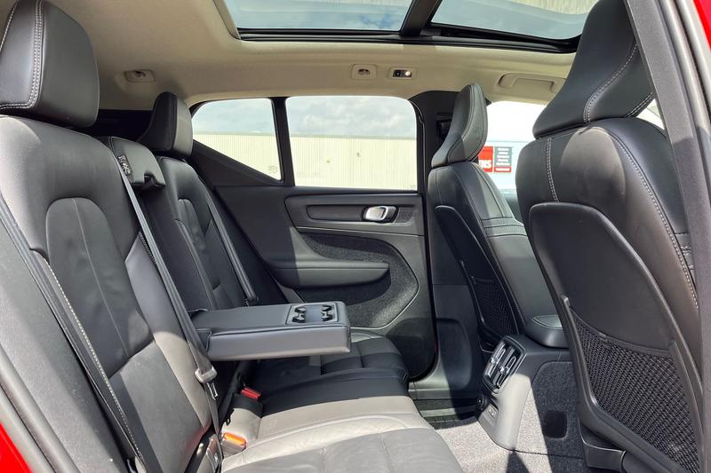 Used Volvo XC40 2023 for sale - 76114624: Photo 40