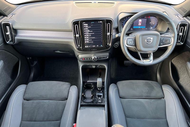Used Volvo XC40 2024 for sale - 76114622: Photo 10