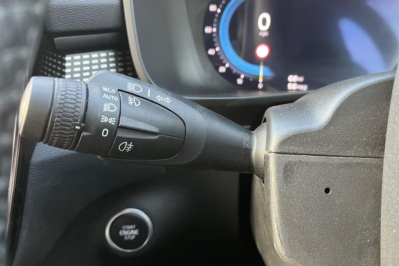 Used Volvo XC40 2024 for sale - 76114622: Photo 14