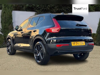 Used Volvo XC40 2024 for sale - 76114622: Photo