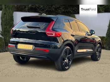 Used Volvo XC40 2024 for sale - 76114622: Photo