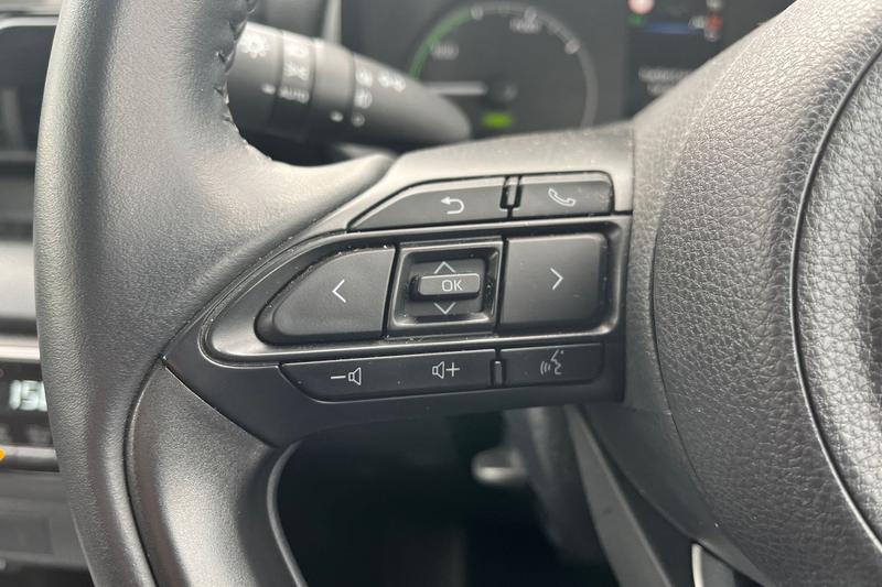 Used Toyota Yaris 2024 for sale - 76154205: Photo 28