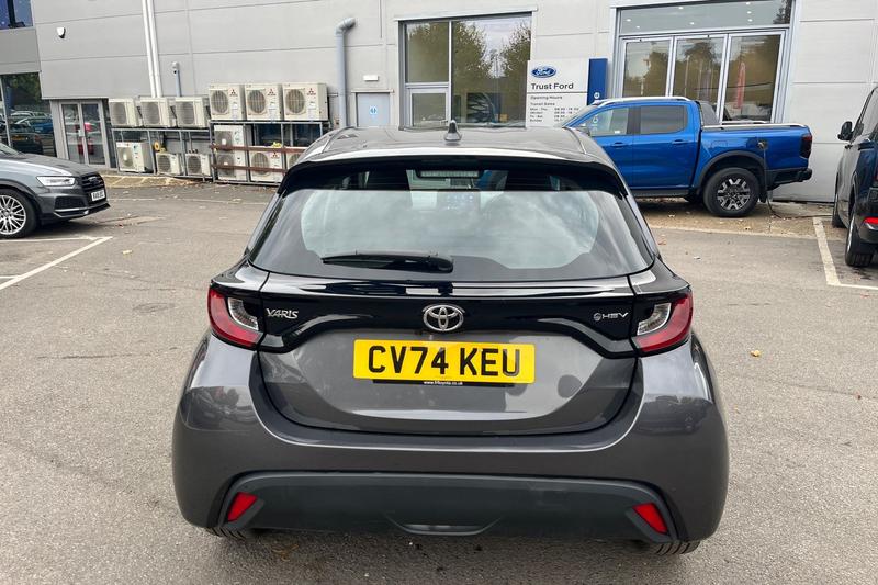 Used Toyota Yaris 2024 for sale - 76154205: Photo 34