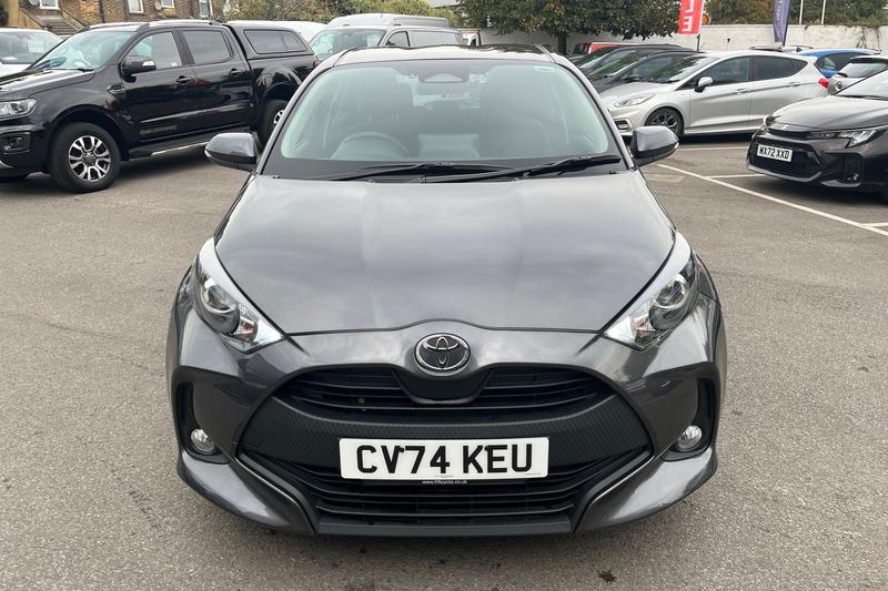 Used Toyota Yaris 2024 for sale - 76154205: Photo 38