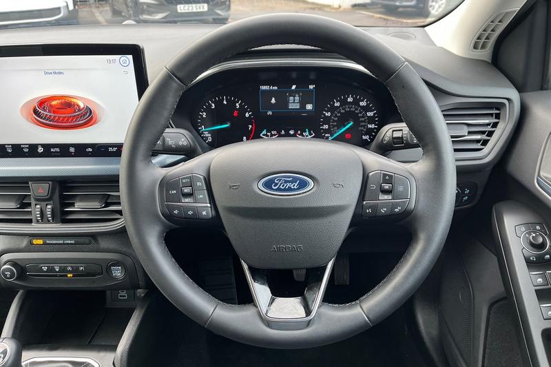 Used Ford Focus 2023 for sale - 77176432: Photo 12