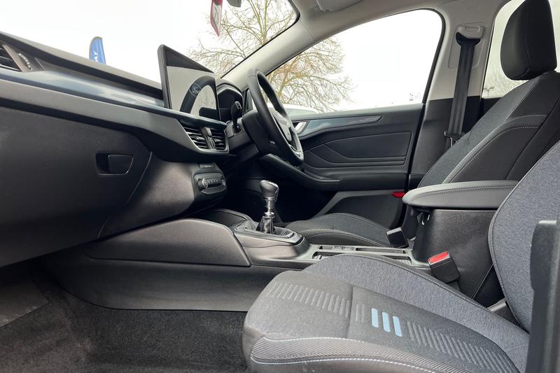 Used Ford Focus 2023 for sale - 77176432: Photo 18