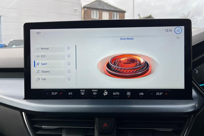 Used Ford Focus 2023 for sale - 77176432: Photo 29