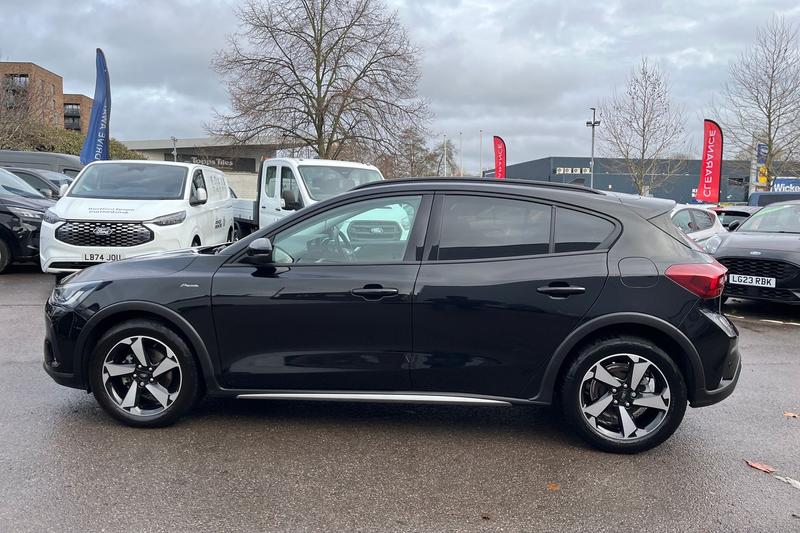 Used Ford Focus 2023 for sale - 77176432: Photo 32