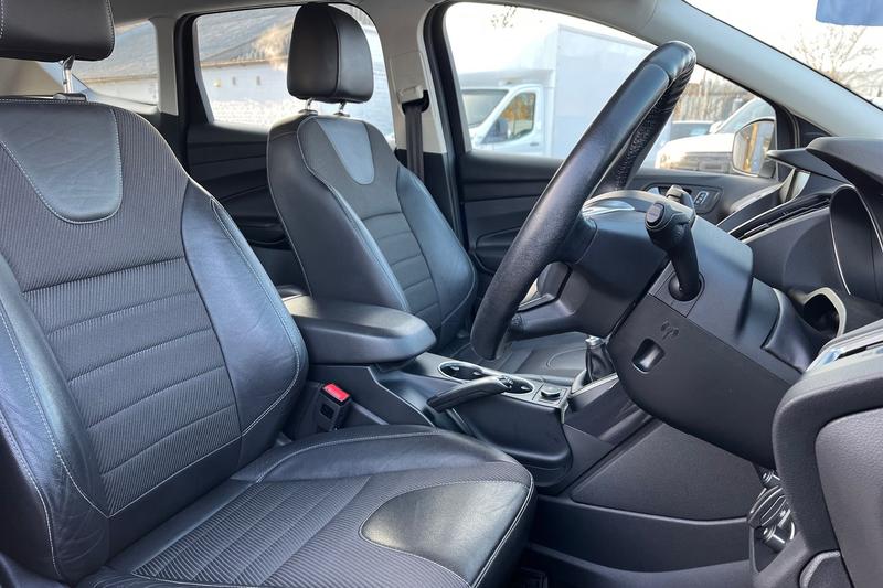 Used Ford Kuga 2016 for sale - 77755009: Photo 17