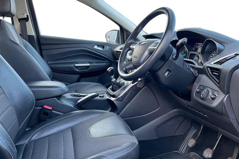 Used Ford Kuga 2016 for sale - 77755009: Photo 9