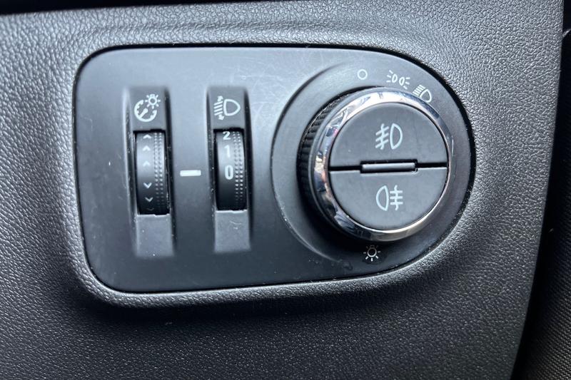 Used Vauxhall Corsa 2016 for sale - 76344459: Photo 28