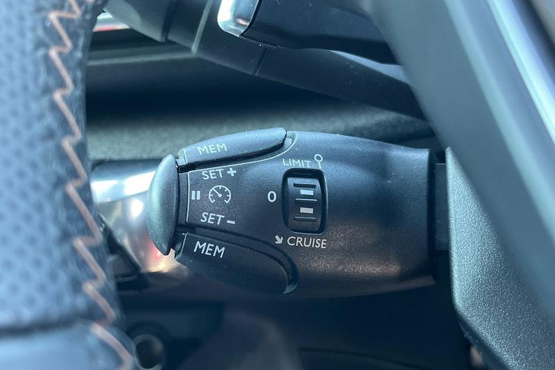 Used Peugeot 3008 2020 for sale - 77381610: Photo 23